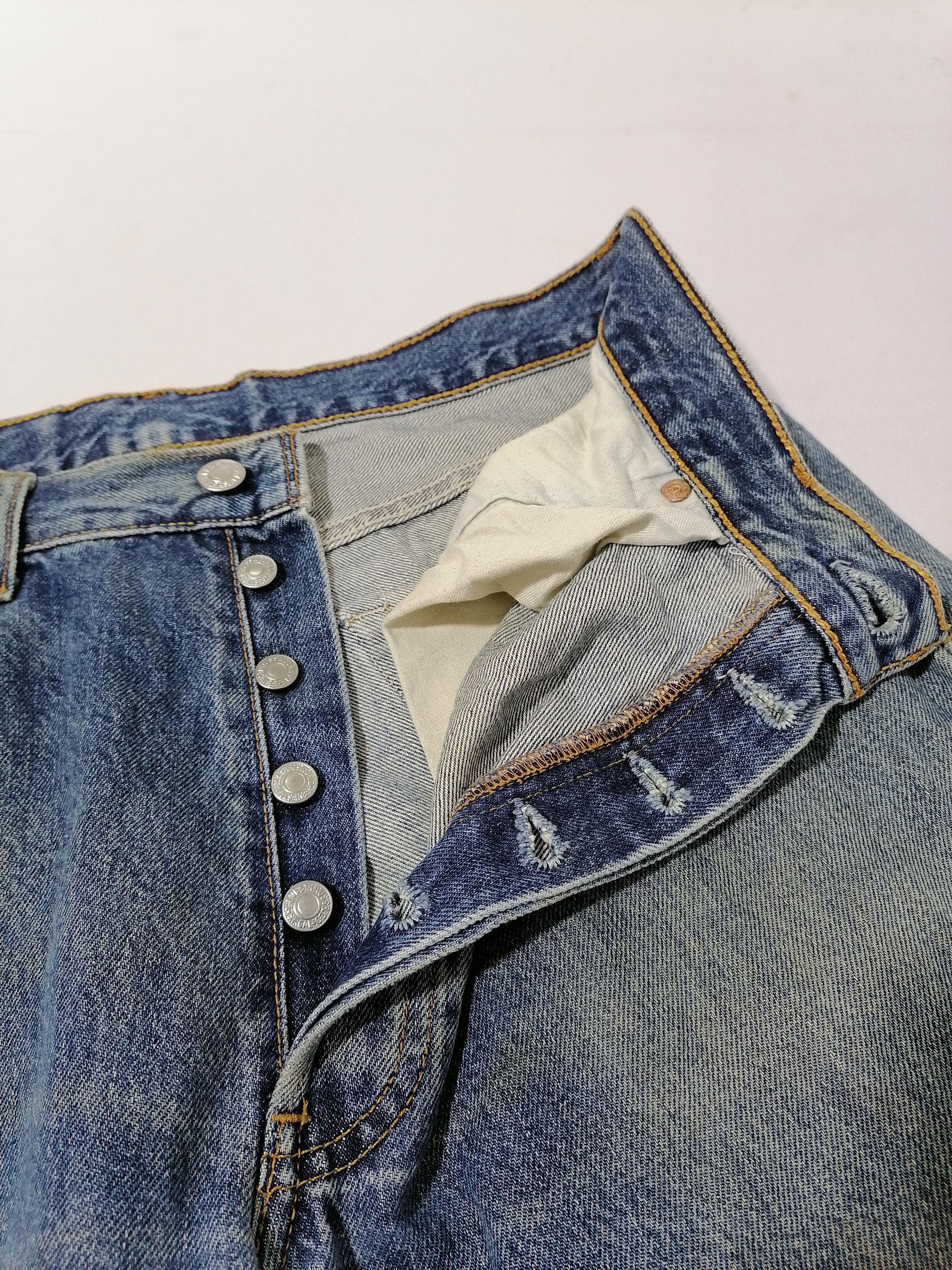 Levi's × Levi's Vintage Clothing 501 Levi's Strauss Fly Button Denim Jeans Size US 32 / EU 48 - 6 Thumbnail