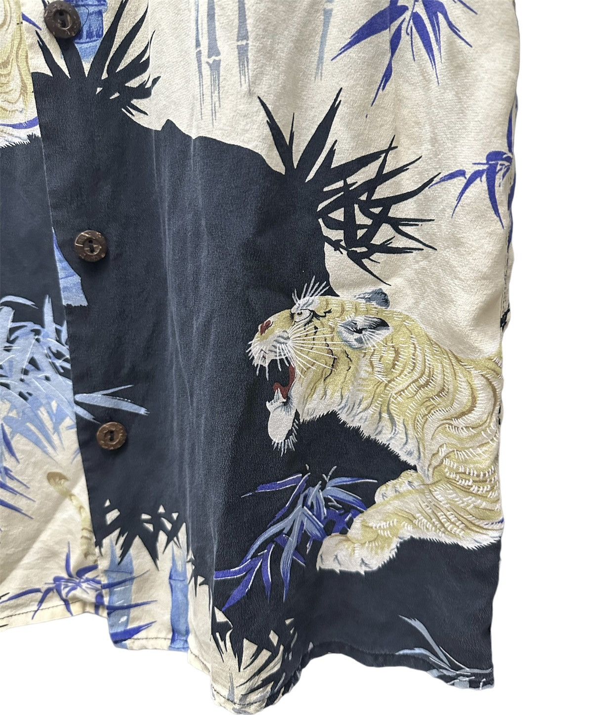 Vintage Vintage Avanti Hawaiian Tiger Bamboo Shirt Size US XS / EU 42 / 0 - 3 Thumbnail