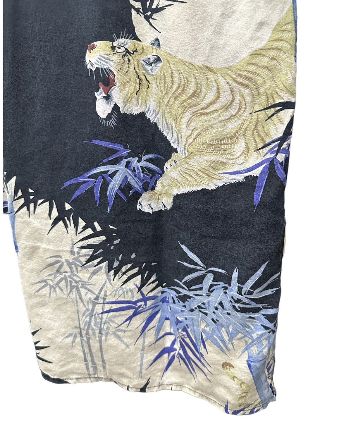Vintage Vintage Avanti Hawaiian Tiger Bamboo Shirt Size US XS / EU 42 / 0 - 5 Thumbnail