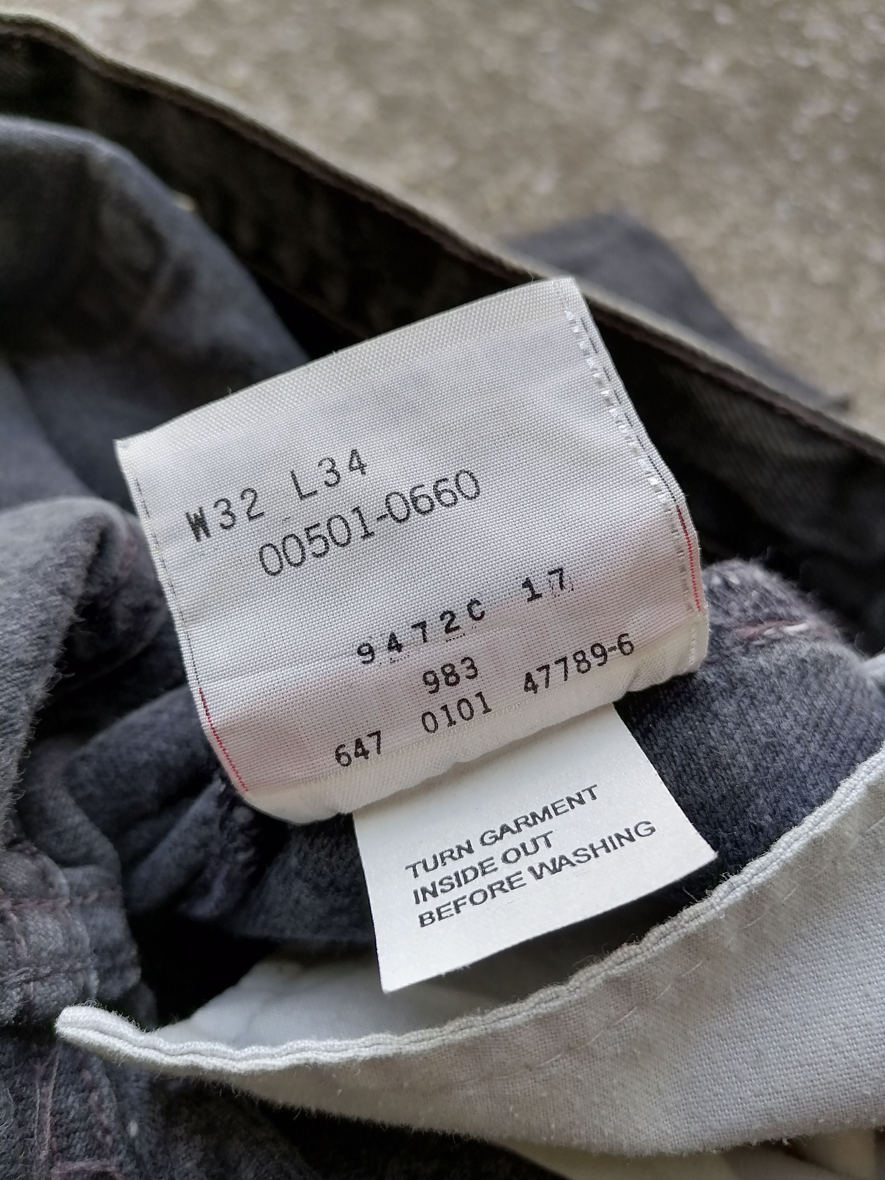 Levi's × Levi's Vintage Clothing × Vintage 501 Levi's Strauss Fly Button Black Denim Jeans Size US 31 - 7 Thumbnail