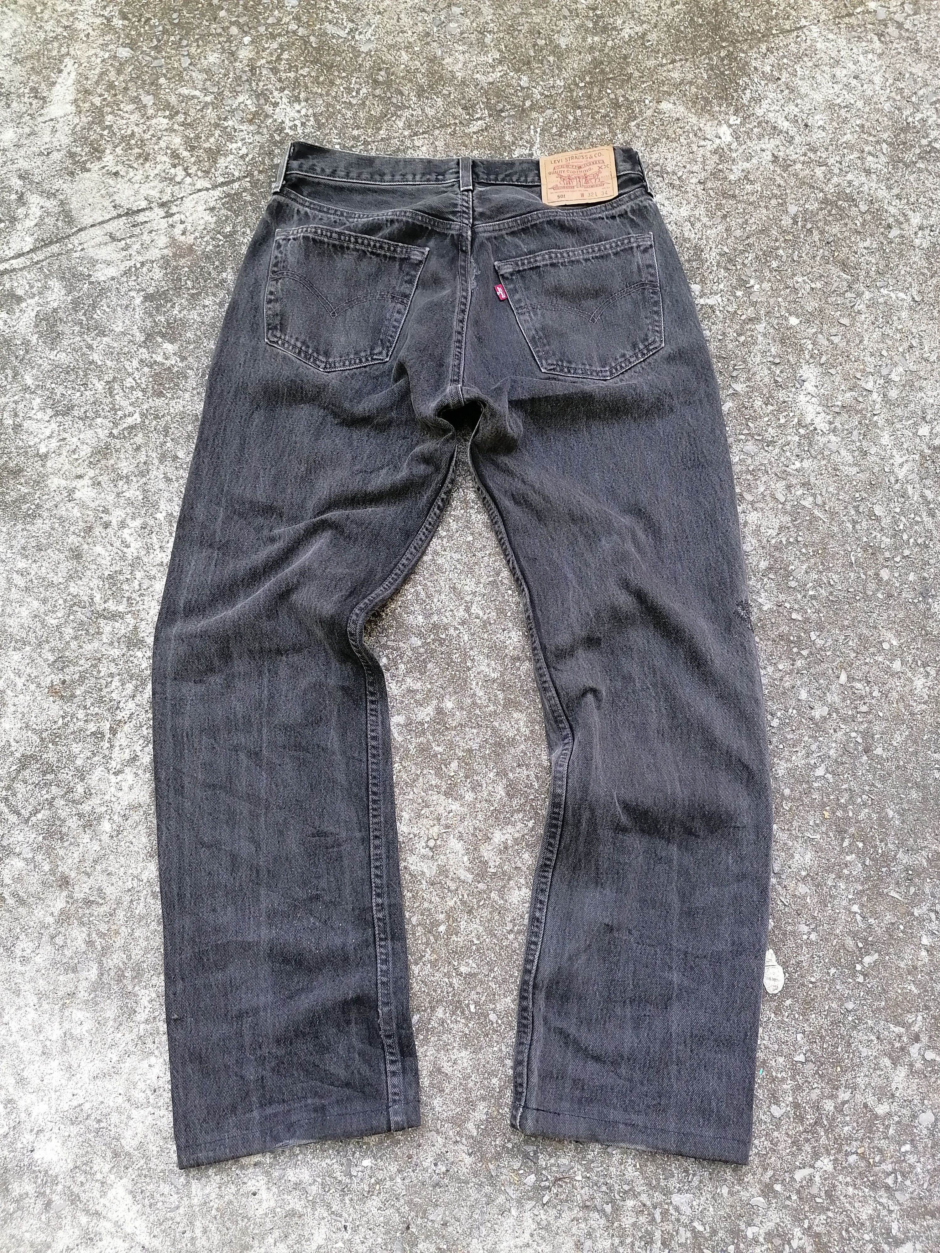 Levi's × Levi's Vintage Clothing × Vintage 501 Levi's Strauss Fly Button Black Denim Jeans Size US 31 - 2 Thumbnail