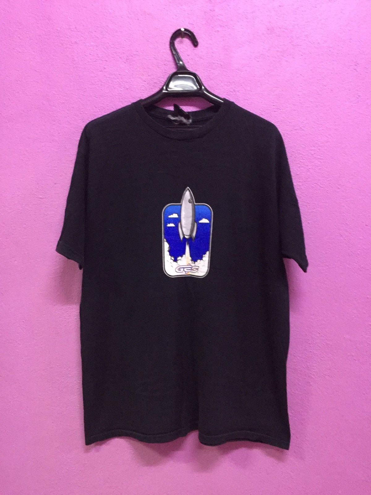 Rockets Tee Size L