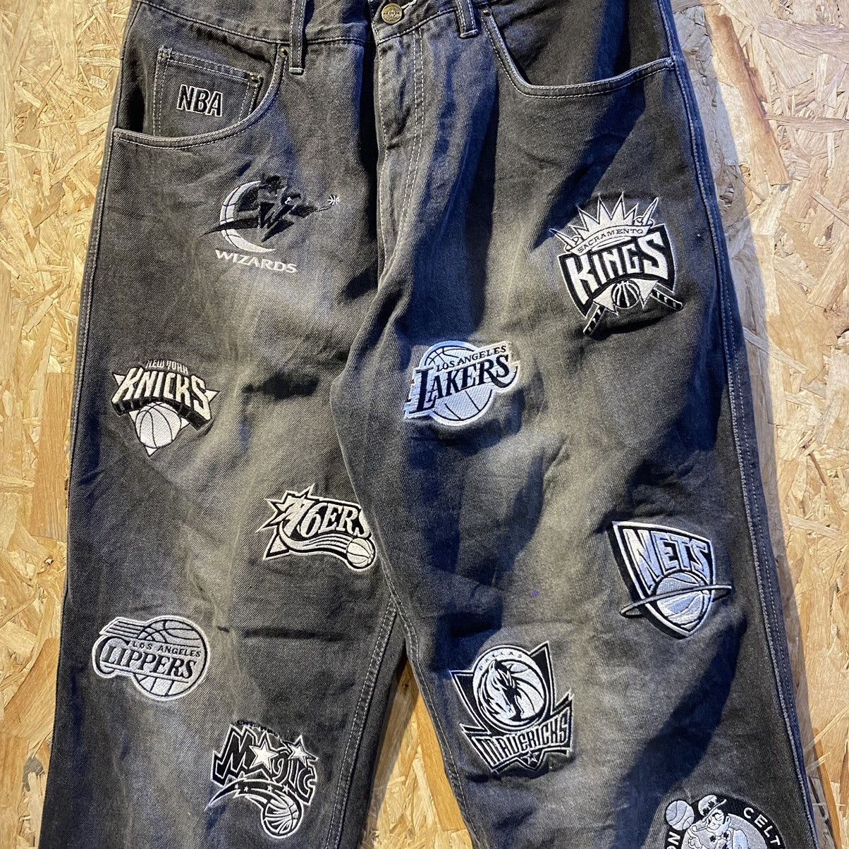 NBA × Vintage Vintage NBA Basketball Teams Denim Jeans 32🧊❄️🥣 White Black Size US 32 / EU 48 - 4 Thumbnail