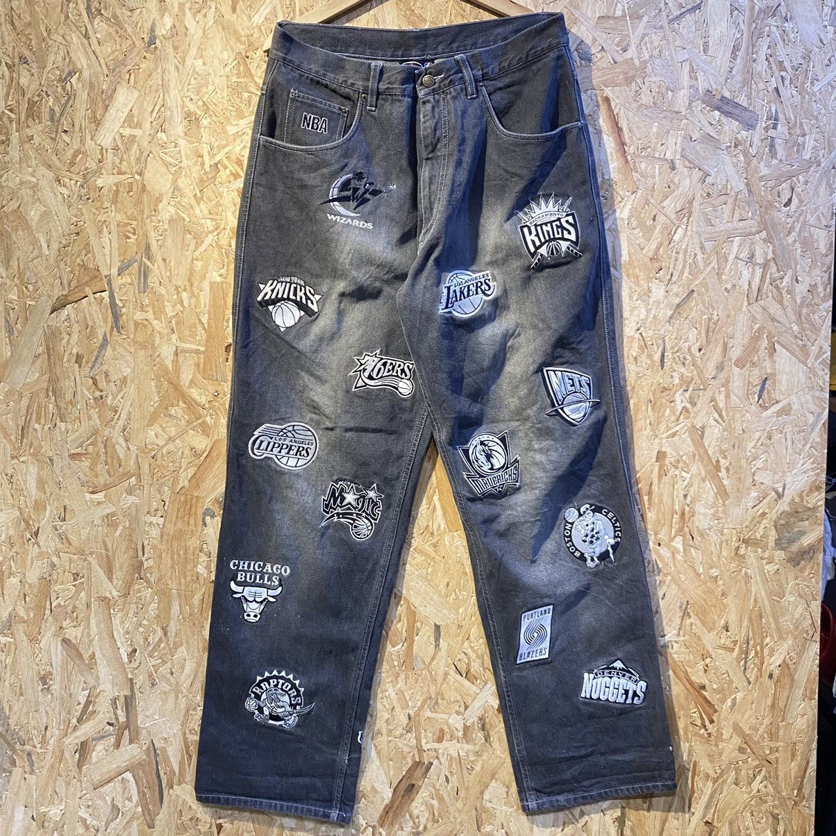 NBA × Vintage Vintage NBA Basketball Teams Denim Jeans 32🧊❄️🥣 White Black Size US 32 / EU 48 - 1 Thumbnail
