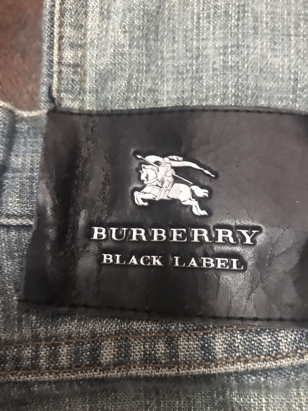 Burberry × Designer 🔥rare🔥Burberry black label distressed denim Size US 31 - 11 Thumbnail