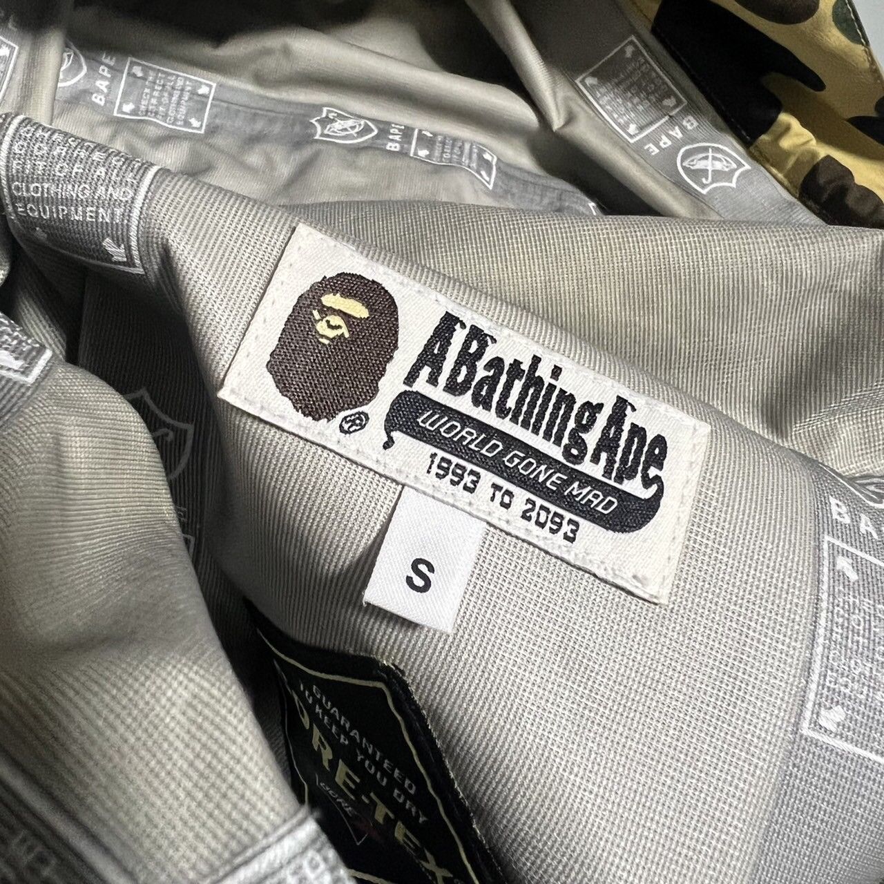 Bape BAPE snowboard jacket 1st Camo Size US S / EU 44-46 / 1 - 3 Thumbnail