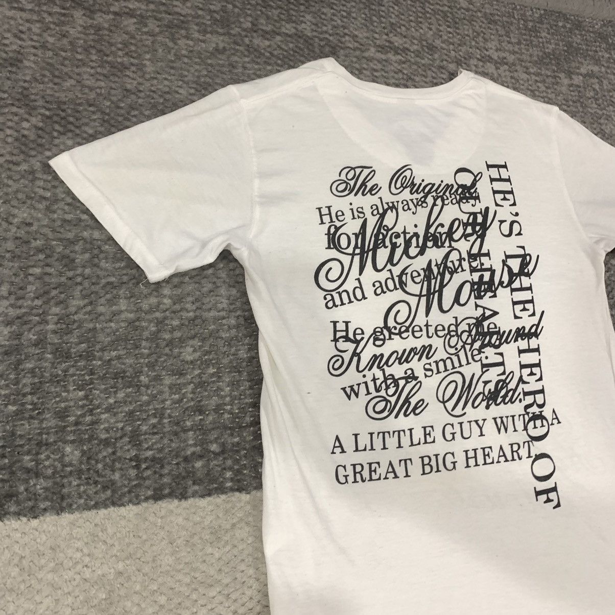 Disney × Mickey Mouse DISNEY MICKEY MOUSE GLENN PLAID BIG LOGO GRAPHIC TEE TSHIRT Size US S / EU 44-46 / 1 - 10 Thumbnail