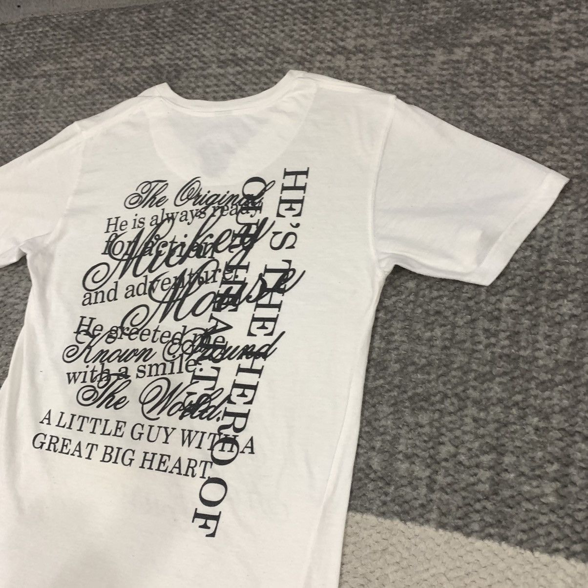 Disney × Mickey Mouse DISNEY MICKEY MOUSE GLENN PLAID BIG LOGO GRAPHIC TEE TSHIRT Size US S / EU 44-46 / 1 - 11 Thumbnail