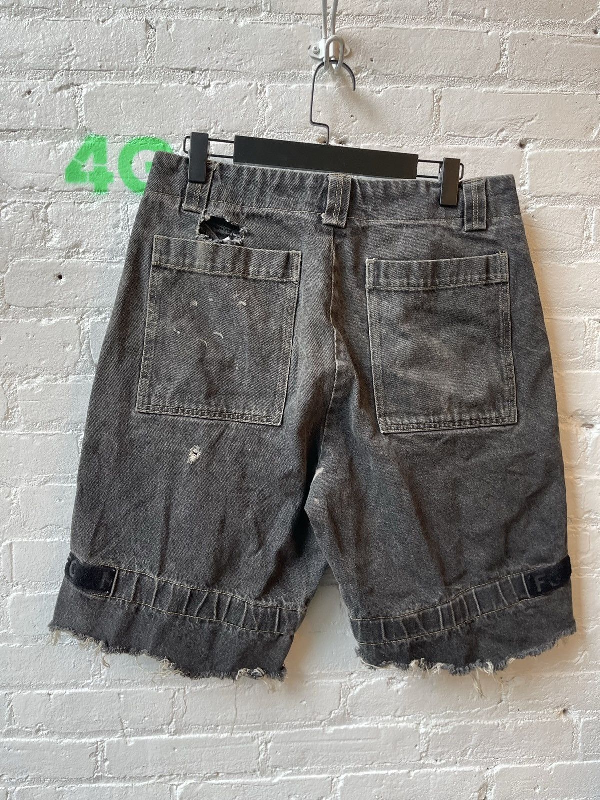 Marithe + Francois Girbaud 90s Vintage GIBRAUD Jean Black Shorts THRASHED 4Gseller Size US 32 / EU 48 - 9 Thumbnail
