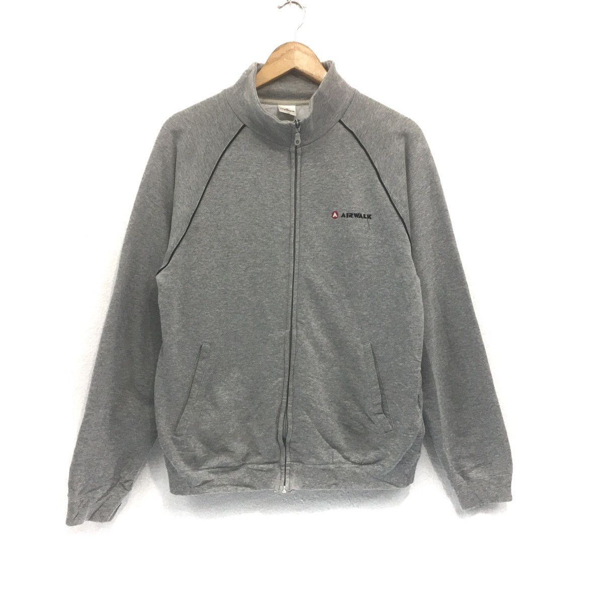 Airwalk × Vintage Rare!!! AIRWALK SPORT full zipper sweater Spell Out Size US M / EU 48-50 / 2 - 1 Thumbnail
