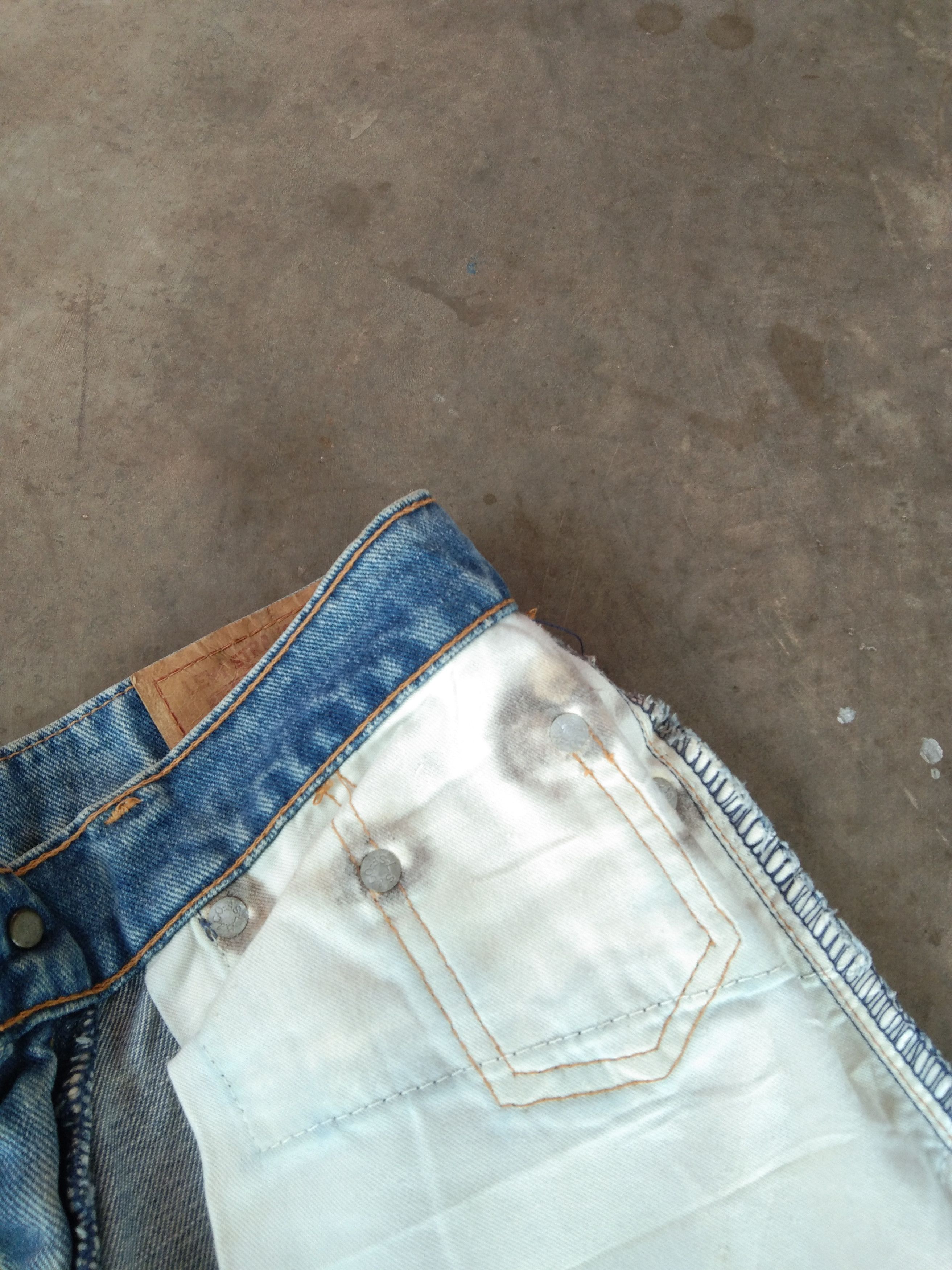 Levi's 90s Vintage Levi's 517 Boot Cut Flared Jeans 26x29 Size US 26 / EU 42 - 8 Thumbnail