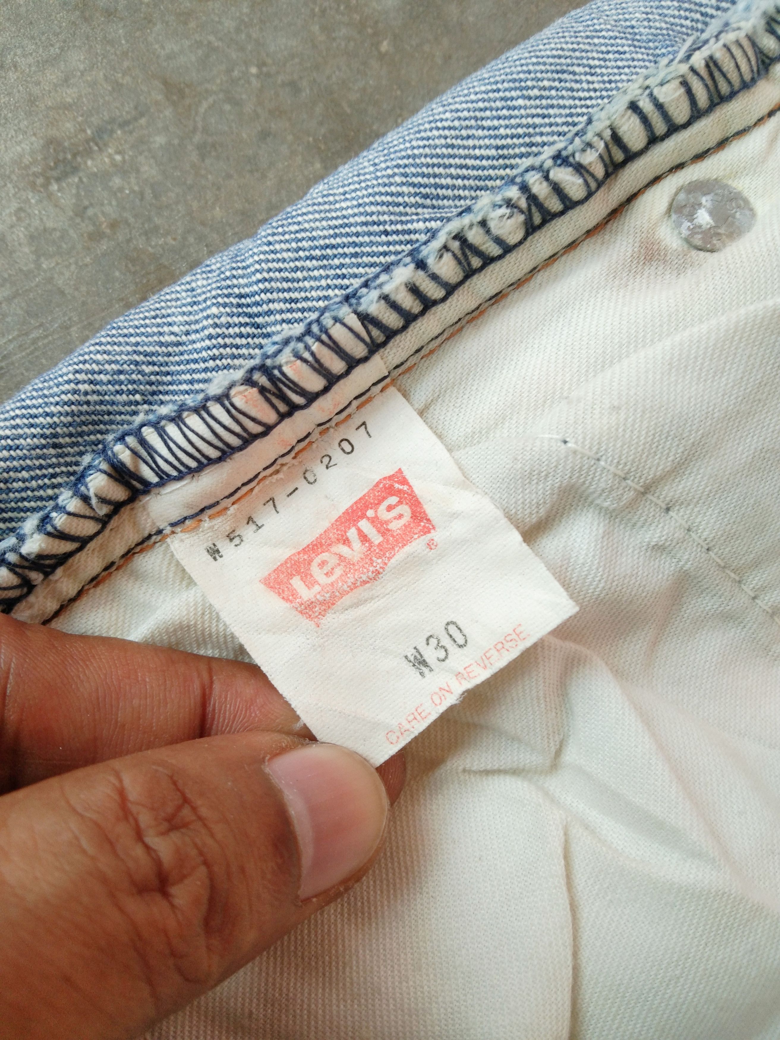 Levi's 90s Vintage Levi's 517 Boot Cut Flared Jeans 26x29 Size US 26 / EU 42 - 9 Thumbnail