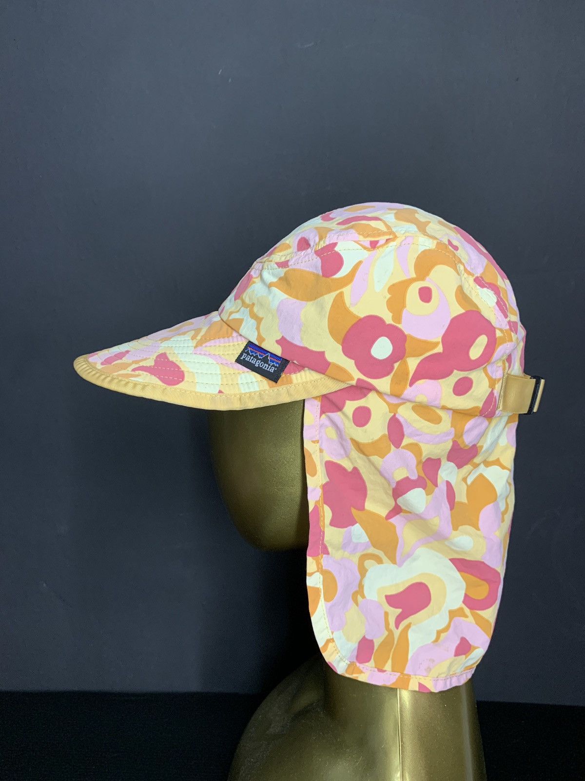 Designer × Japanese Brand × Patagonia Vintage Patagonia Ear Flap Camouflaged Cap Size ONE SIZE - 5 Thumbnail