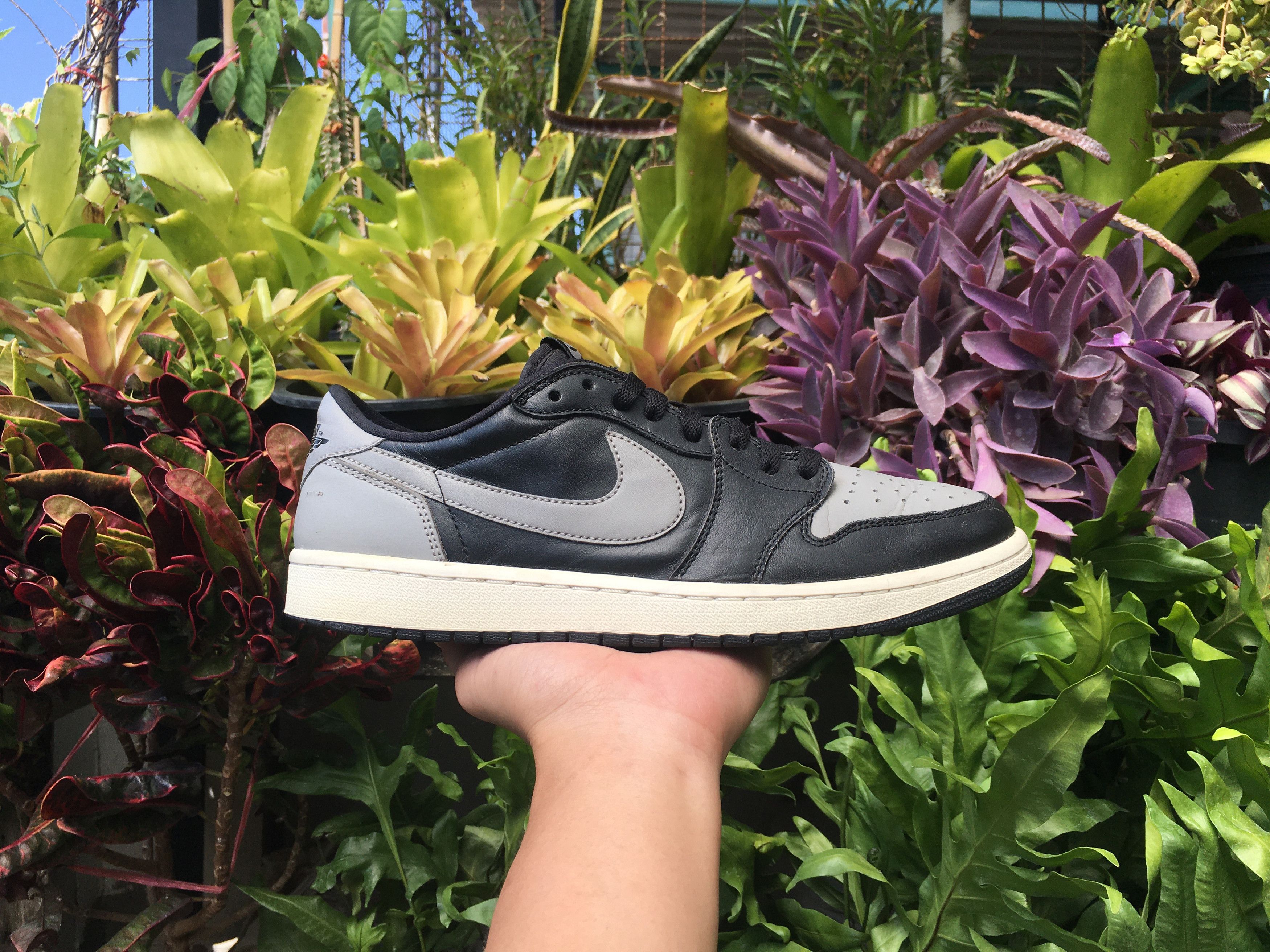 Jordan Brand × Nike 🔥 Nike Air Jordan 1 Retro Low OG Shadow 2015 Size US 10 / EU 43 - 25 Thumbnail