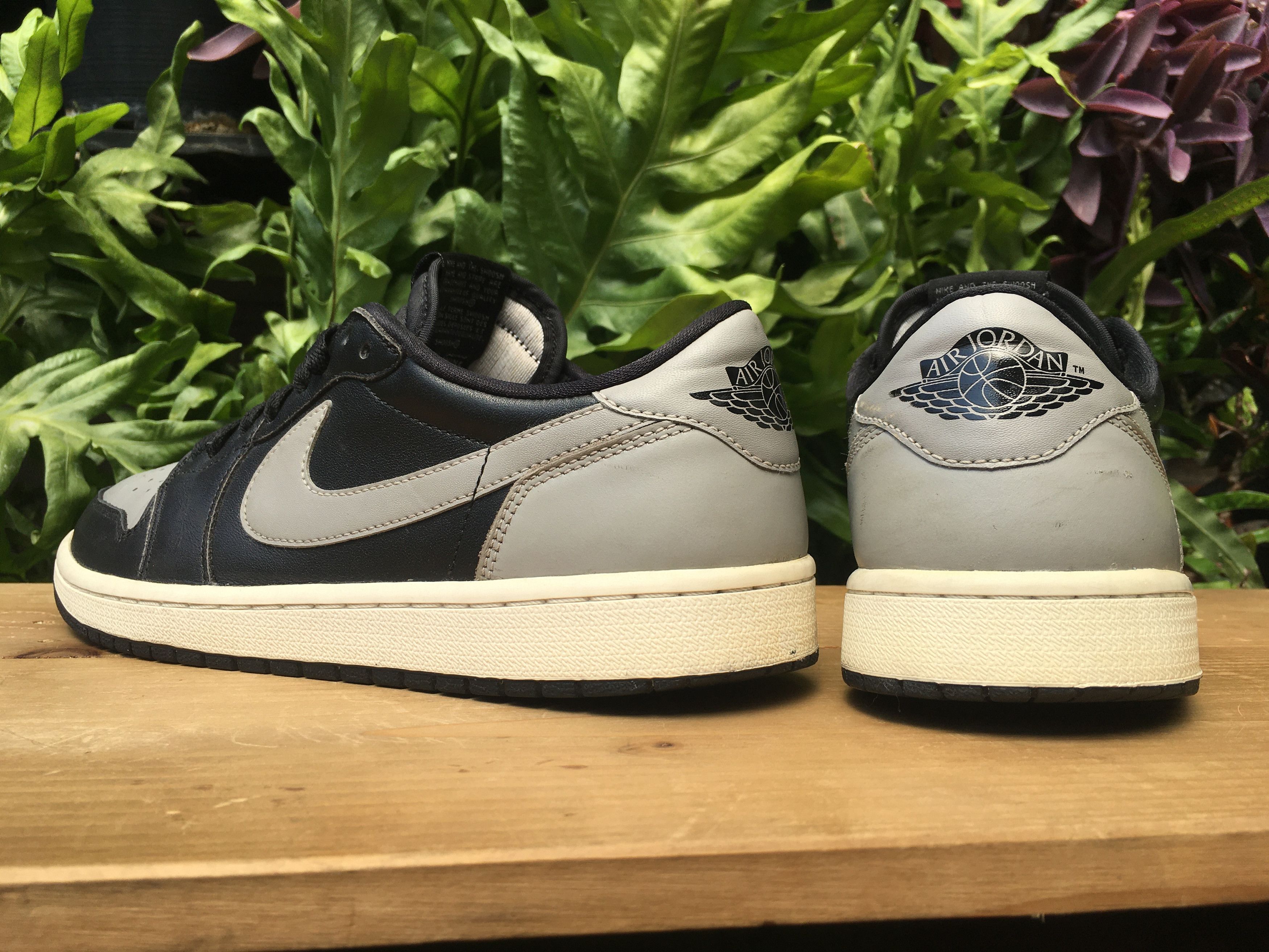 Jordan Brand × Nike 🔥 Nike Air Jordan 1 Retro Low OG Shadow 2015 Size US 10 / EU 43 - 17 Thumbnail