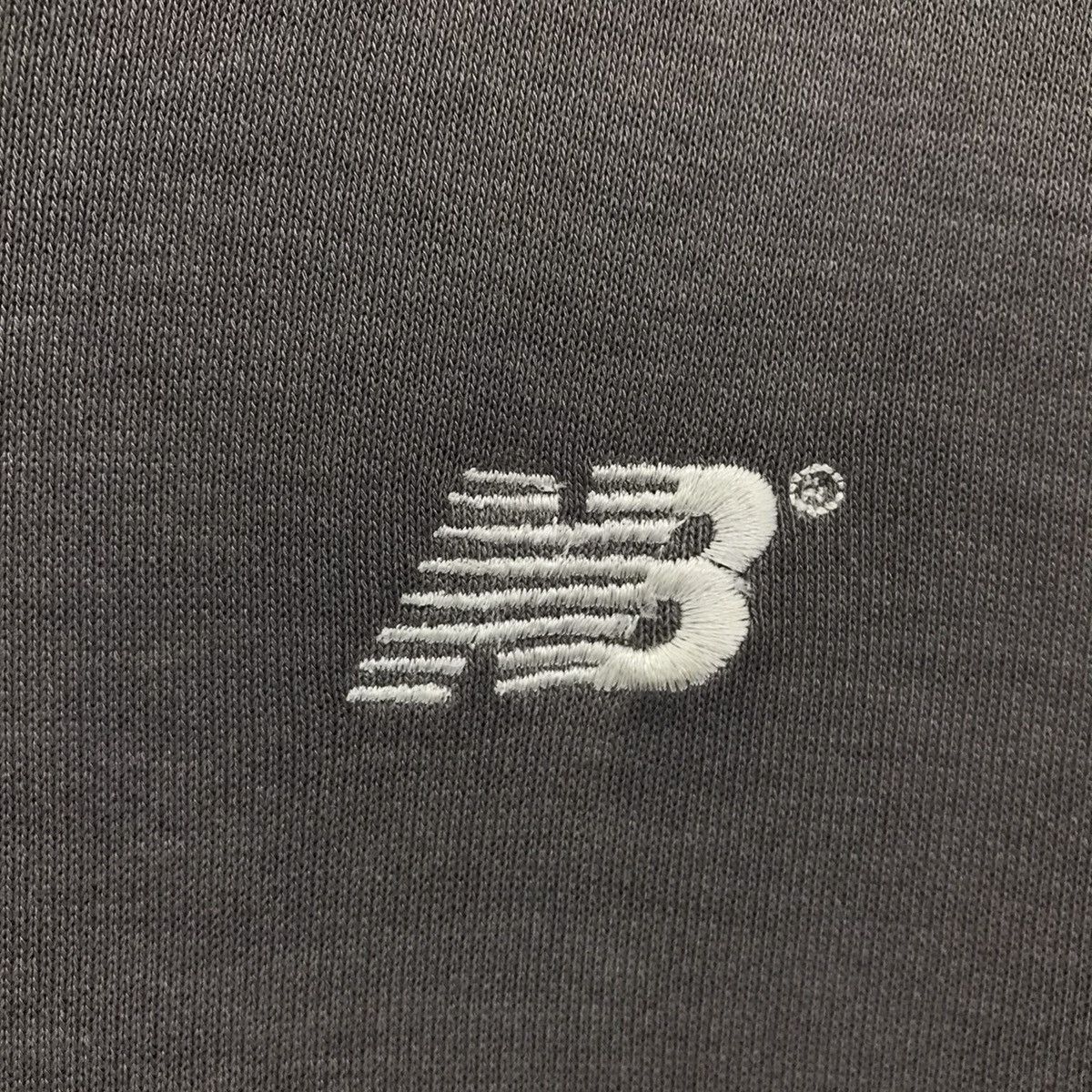 Japanese Brand × New Balance × Vintage Vintage New Balance Small Logo Sweatshirt Size US S / EU 44-46 / 1 - 3 Thumbnail