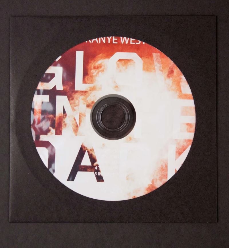Kanye West Kanye West Glow in the Dark book Size ONE SIZE - 6 Thumbnail