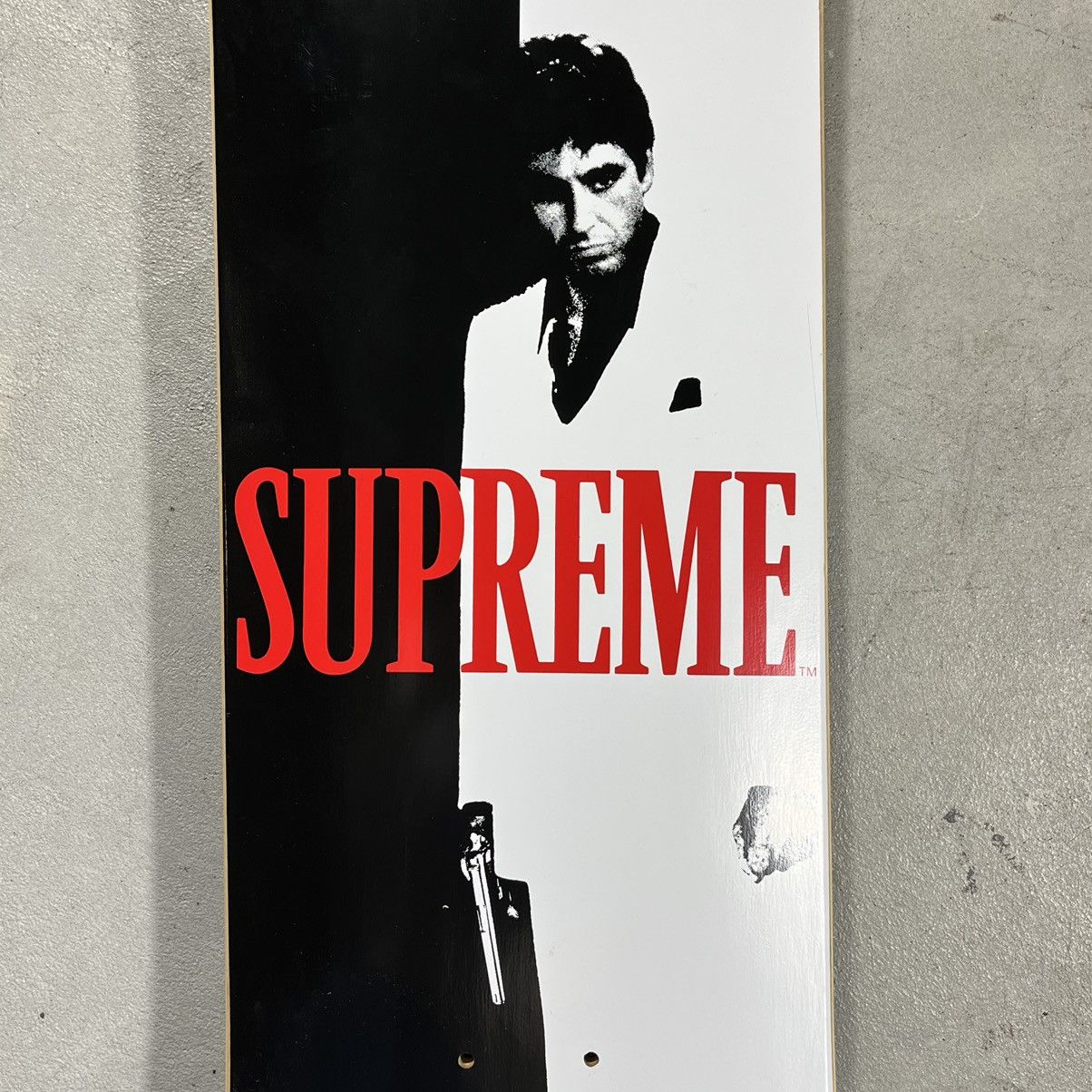 Supreme Supreme Scarface Split Logo Skateboard Deck 2017 Size ONE SIZE - 3 Thumbnail