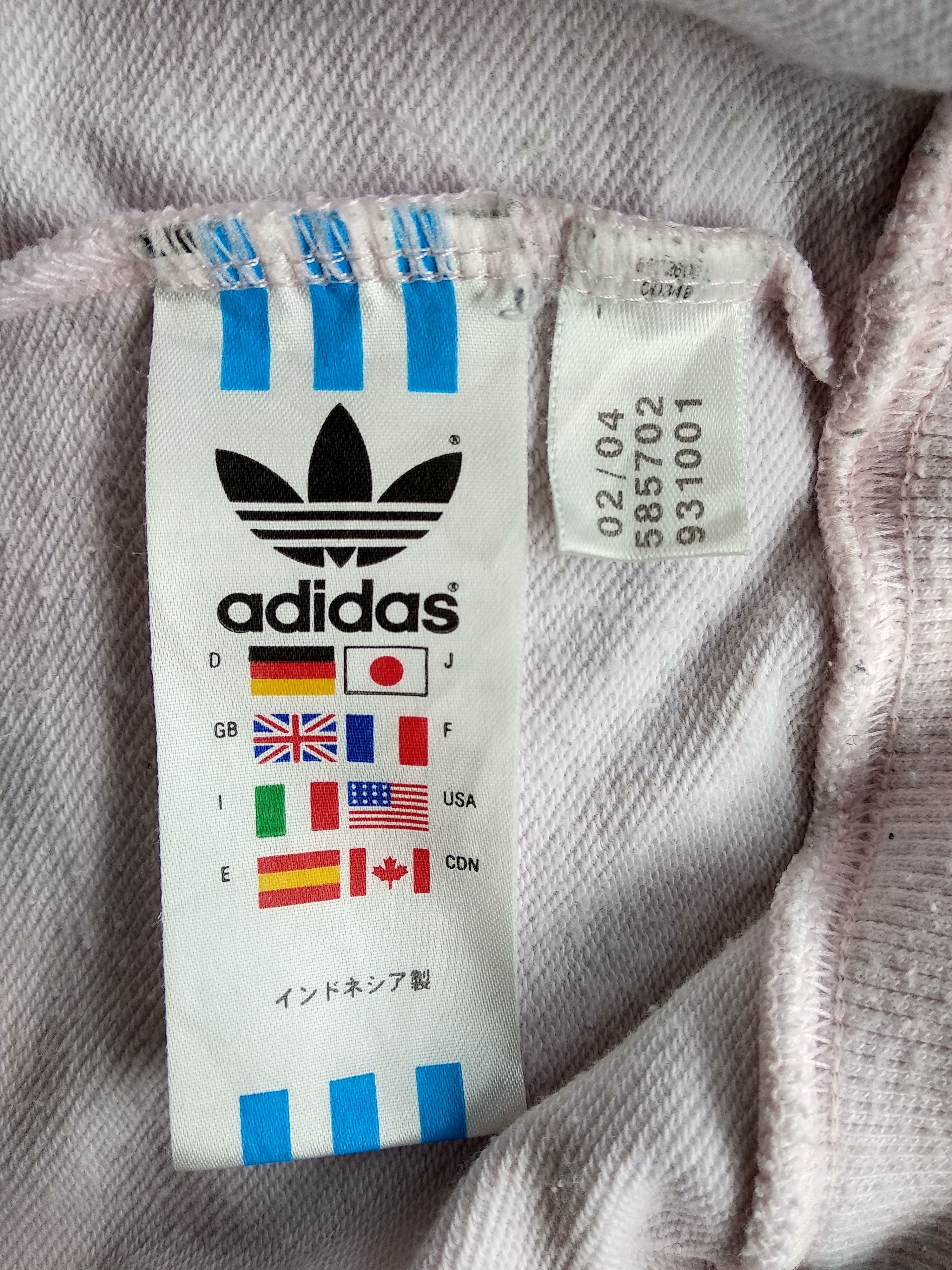 Adidas Rare!! Vintage 02/04 Adidas Trefoil Sweatshirt,Size L. Size US L / EU 52-54 / 3 - 5 Thumbnail