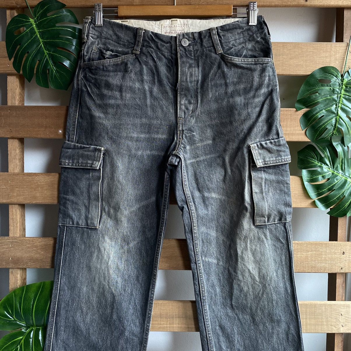 Japanese Brand × Spellbound Spellbound Black Cargo Jeans Size US 30 / EU 46 - 1 Thumbnail