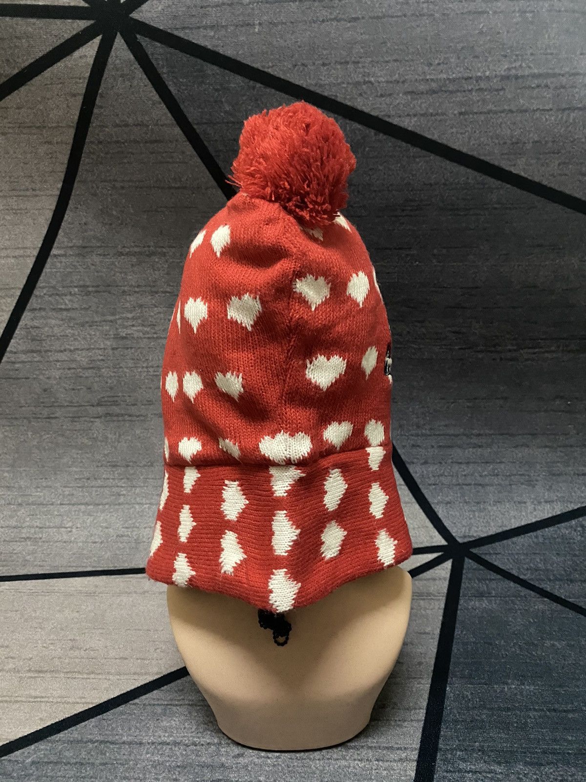 Disney Minnie Mouse embroidered Logo Love Design Trapper Beanie Hat Size ONE SIZE - 4 Thumbnail