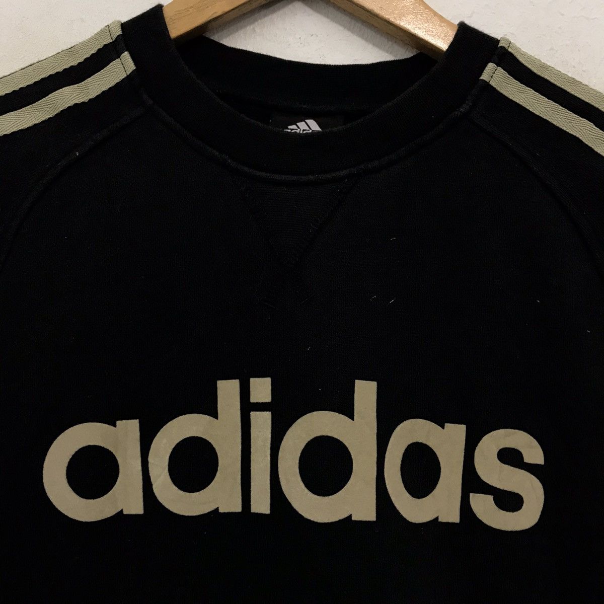 Adidas × Vintage Vintage Adidas Sweatshirt Adidas CrewNeck Adidas Trefoil Size US S / EU 44-46 / 1 - 3 Thumbnail