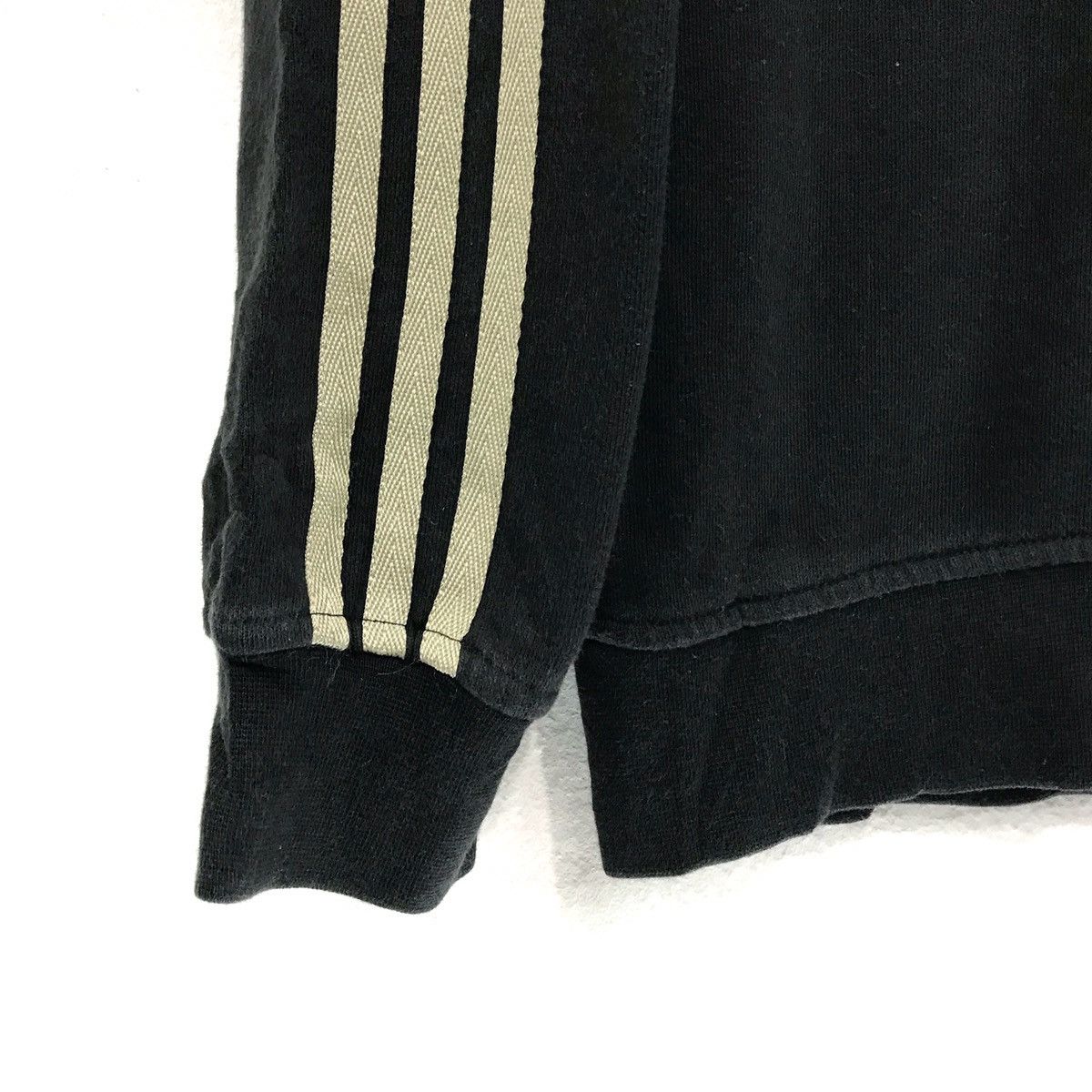 Adidas × Vintage Vintage Adidas Sweatshirt Adidas CrewNeck Adidas Trefoil Size US S / EU 44-46 / 1 - 4 Thumbnail