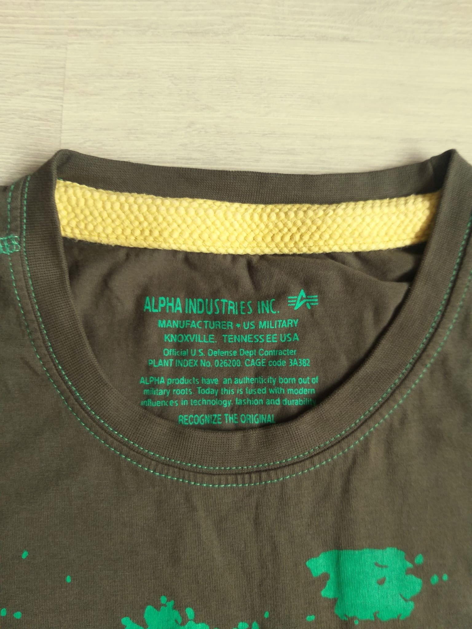 Alpha Industries Alpha Industries Breitling Pin-Up Graphic T-Shirt Size US S / EU 44-46 / 1 - 4 Thumbnail