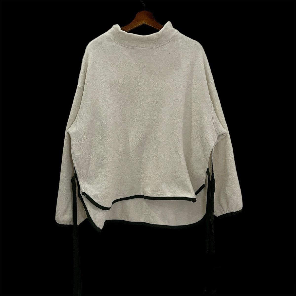 image of Vintage White Mountaineering X Uniqlo Unisex Sweatshirt, Men's (Size XL)