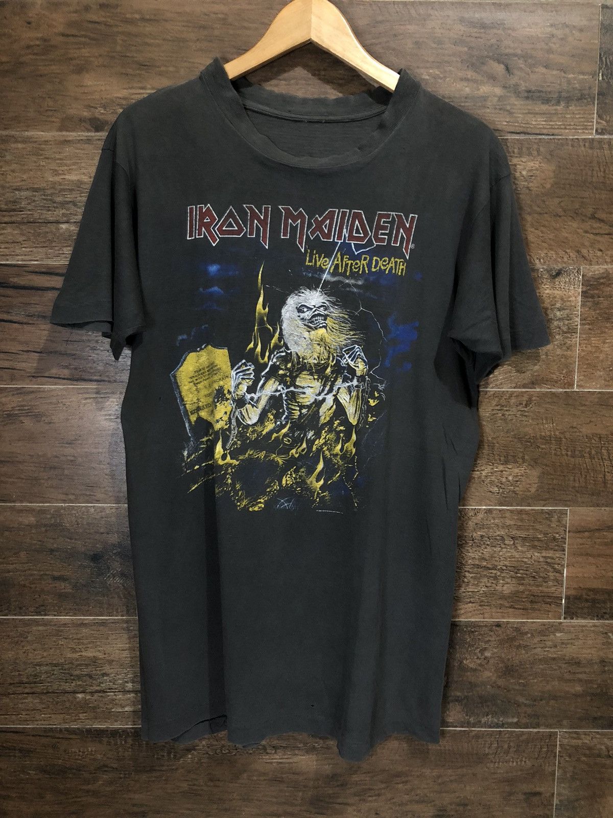 Band Tees × Vintage Vintage Iron Maiden 1985 Live After Death Distressed Shirt Size US L / EU 52-54 / 3 - 2 Thumbnail