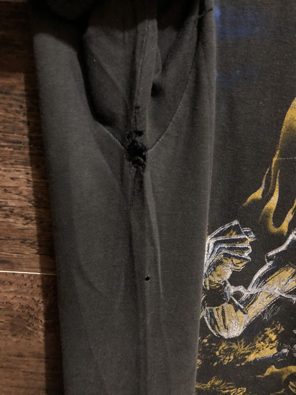 Band Tees × Vintage Vintage Iron Maiden 1985 Live After Death Distressed Shirt Size US L / EU 52-54 / 3 - 13 Thumbnail