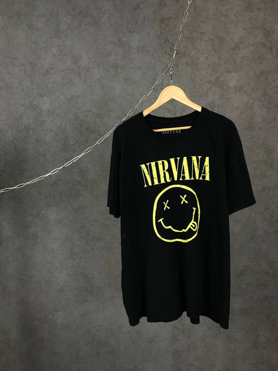 Band Tees Nirvana Smile rock band tee Size US XL / EU 56 / 4 - 1 Thumbnail