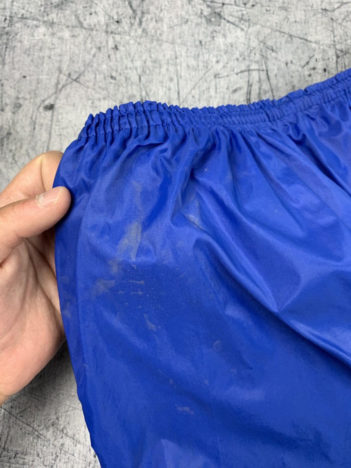 Adidas Very Rare 70’s Adidas Ventex Nylon Pants Zipped Navy Blue Size US 34 / EU 50 - 13 Thumbnail