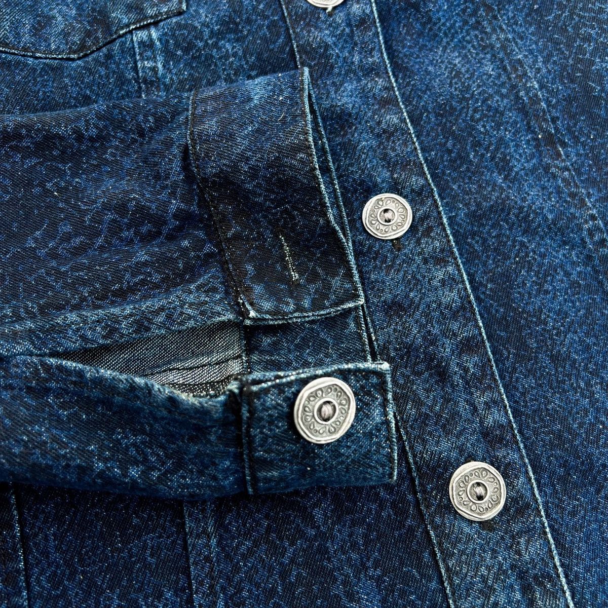 Vintage Vintage Light Denim Jacket Dark Acid Wash — L Size US L / EU 52-54 / 3 - 6 Thumbnail