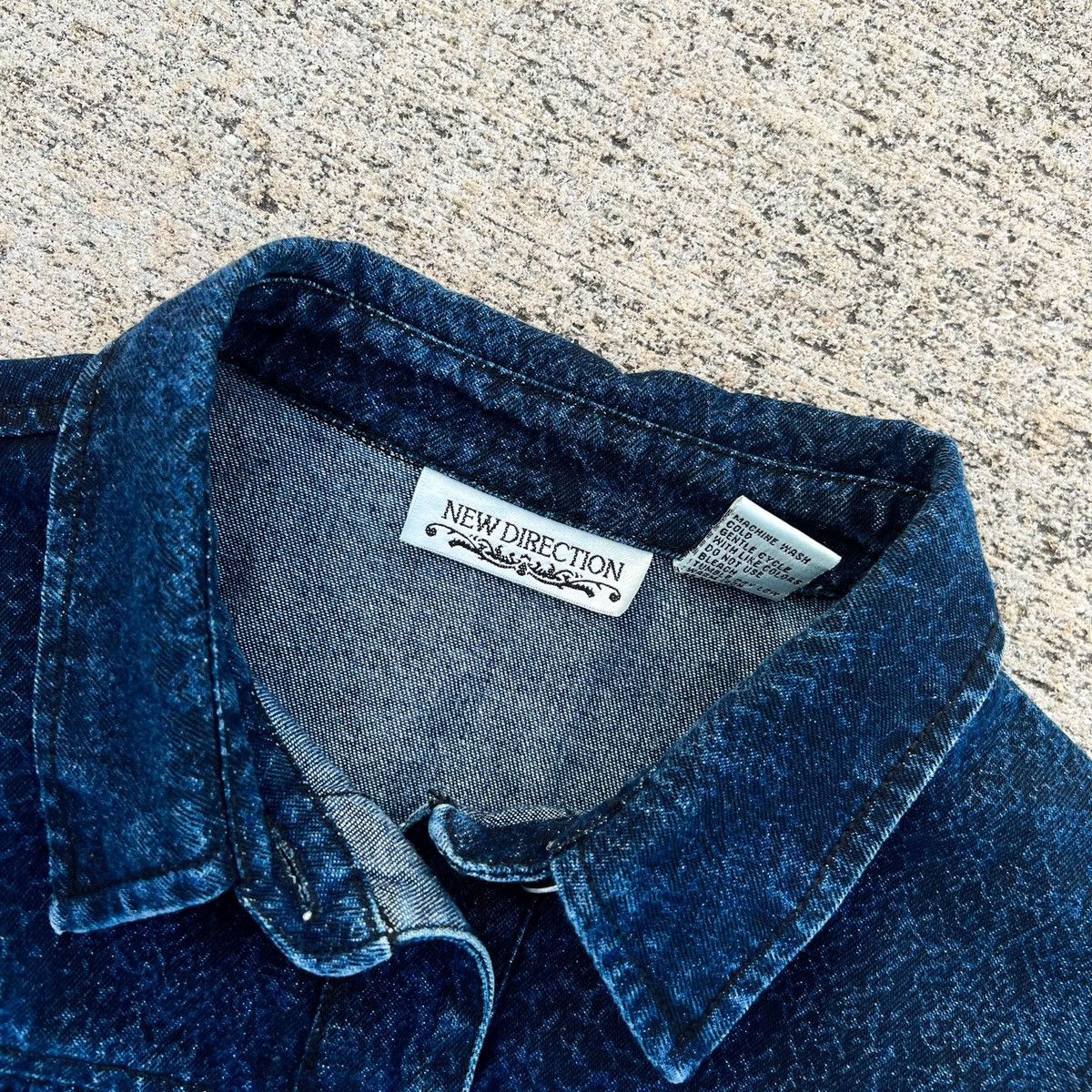 Vintage Vintage Light Denim Jacket Dark Acid Wash — L Size US L / EU 52-54 / 3 - 2 Thumbnail
