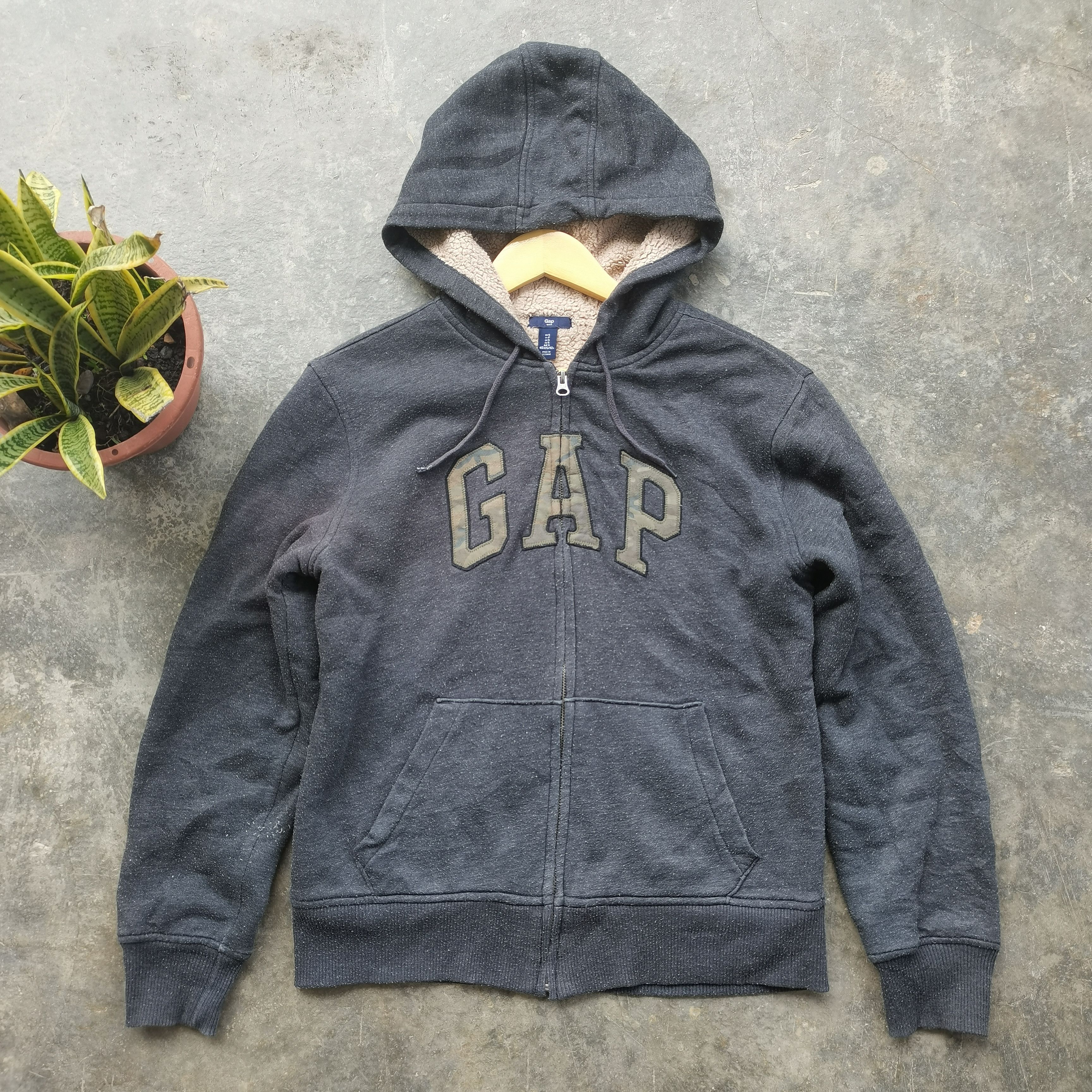 Gap × Vintage Vintage GAP Fleece Centre Logo Zipper Up Hoodie Jacket Size US S / EU 44-46 / 1 - 2 Thumbnail