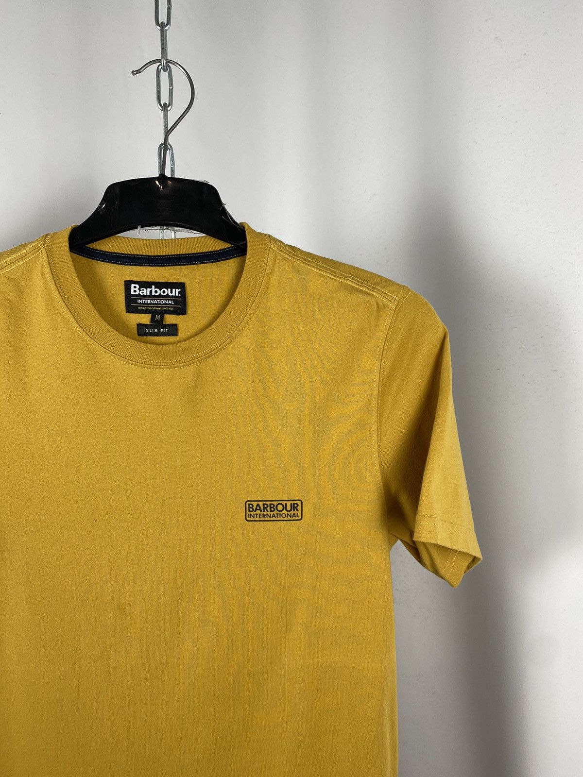 Barbour Barbour yellow T-shirts luxury streetwear size M Size US M / EU 48-50 / 2 - 2 Thumbnail