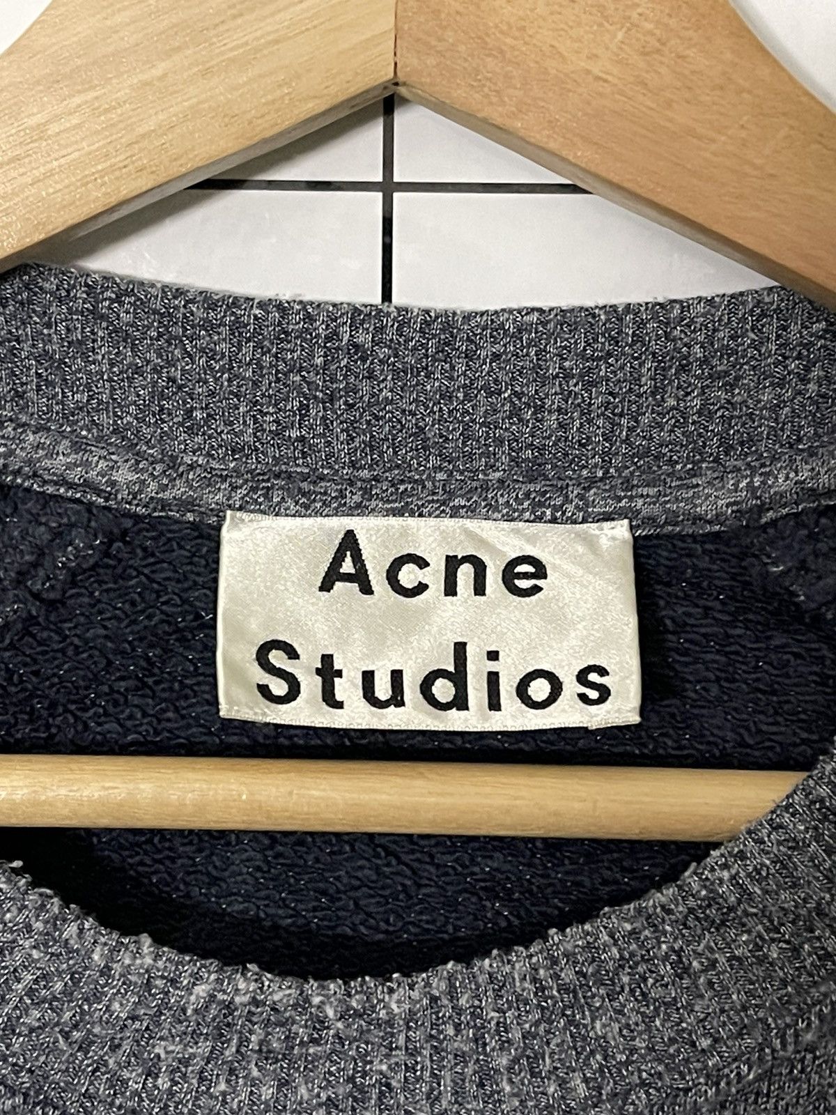 Acne Studios × Vintage Vintage Acne Studios Crewneck Logo Patch Sweatshirt Size US L / EU 52-54 / 3 - 7 Thumbnail
