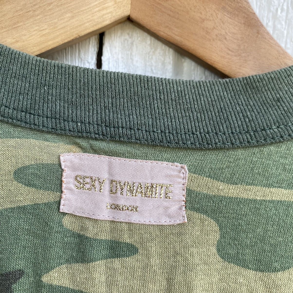 Vintage Thrashed Vintage Sexy Dynamite London Punk ERD GRUNGE TEE Size US S / EU 44-46 / 1 - 3 Thumbnail