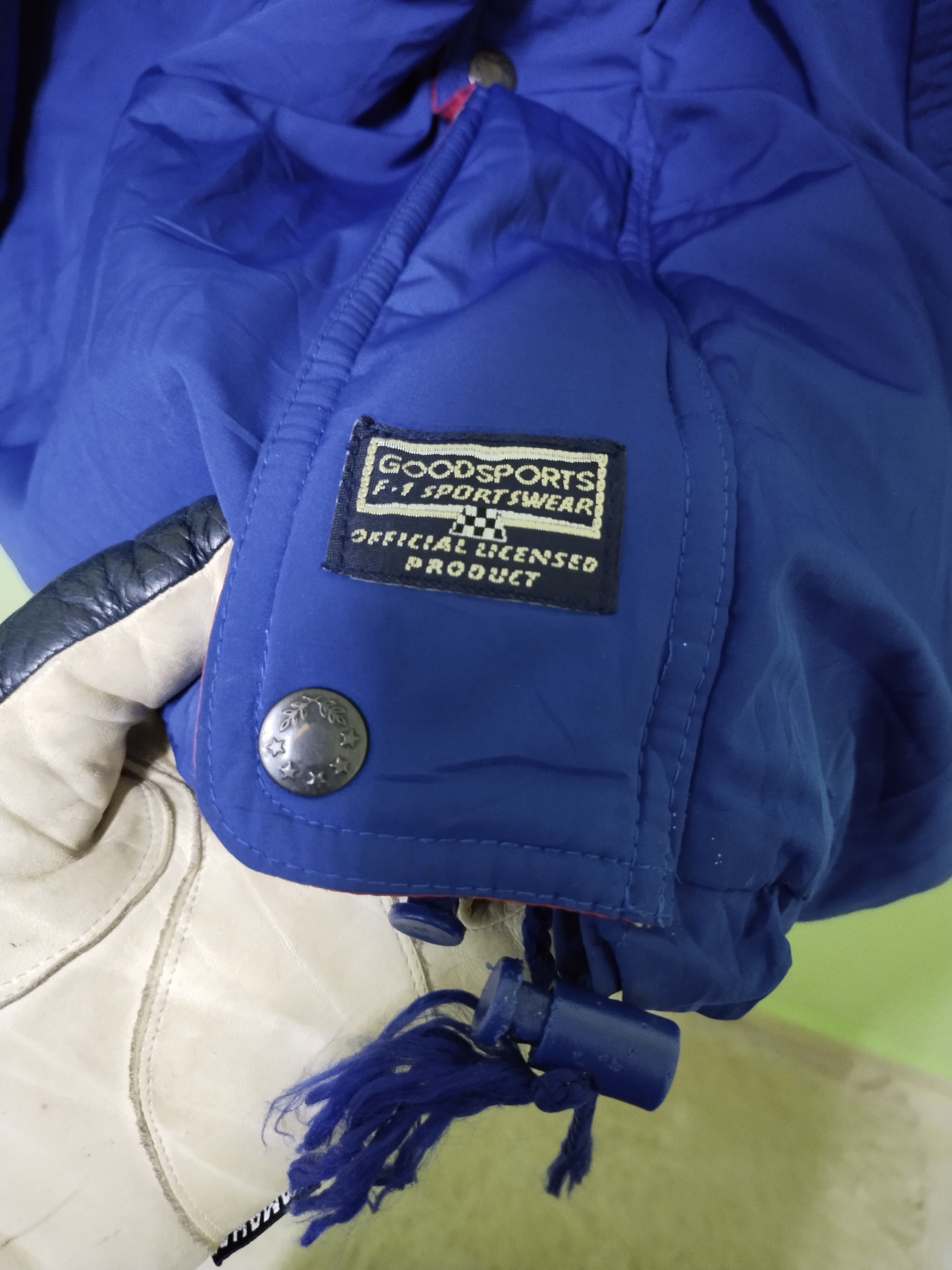Sports Specialties × Vintage Vintage Rothmans F 1 Team Jacket Size US L / EU 52-54 / 3 - 7 Thumbnail