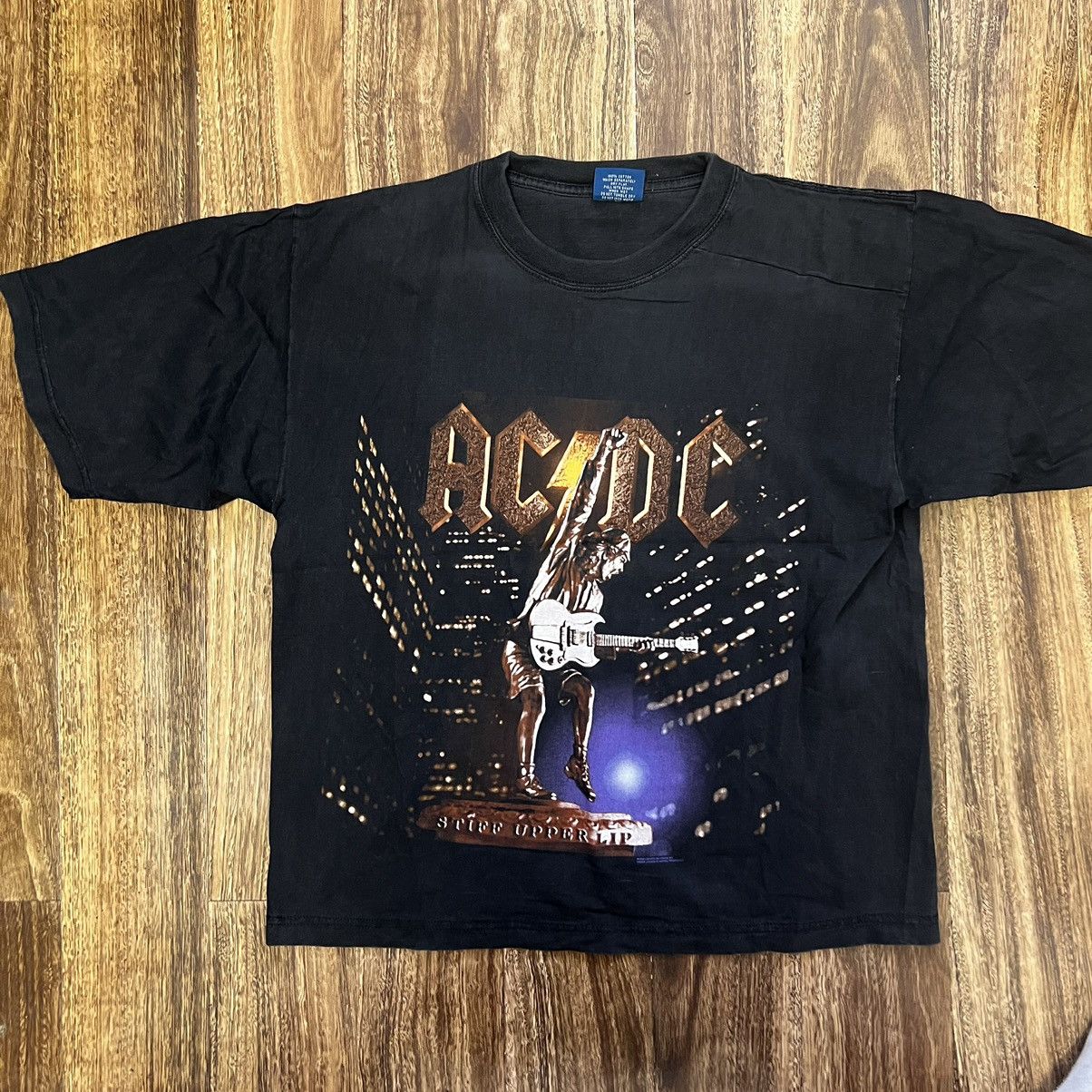 Ac/Dc × Streetwear × Vintage Acdc 00’s shirt vintage fit L | Grailed