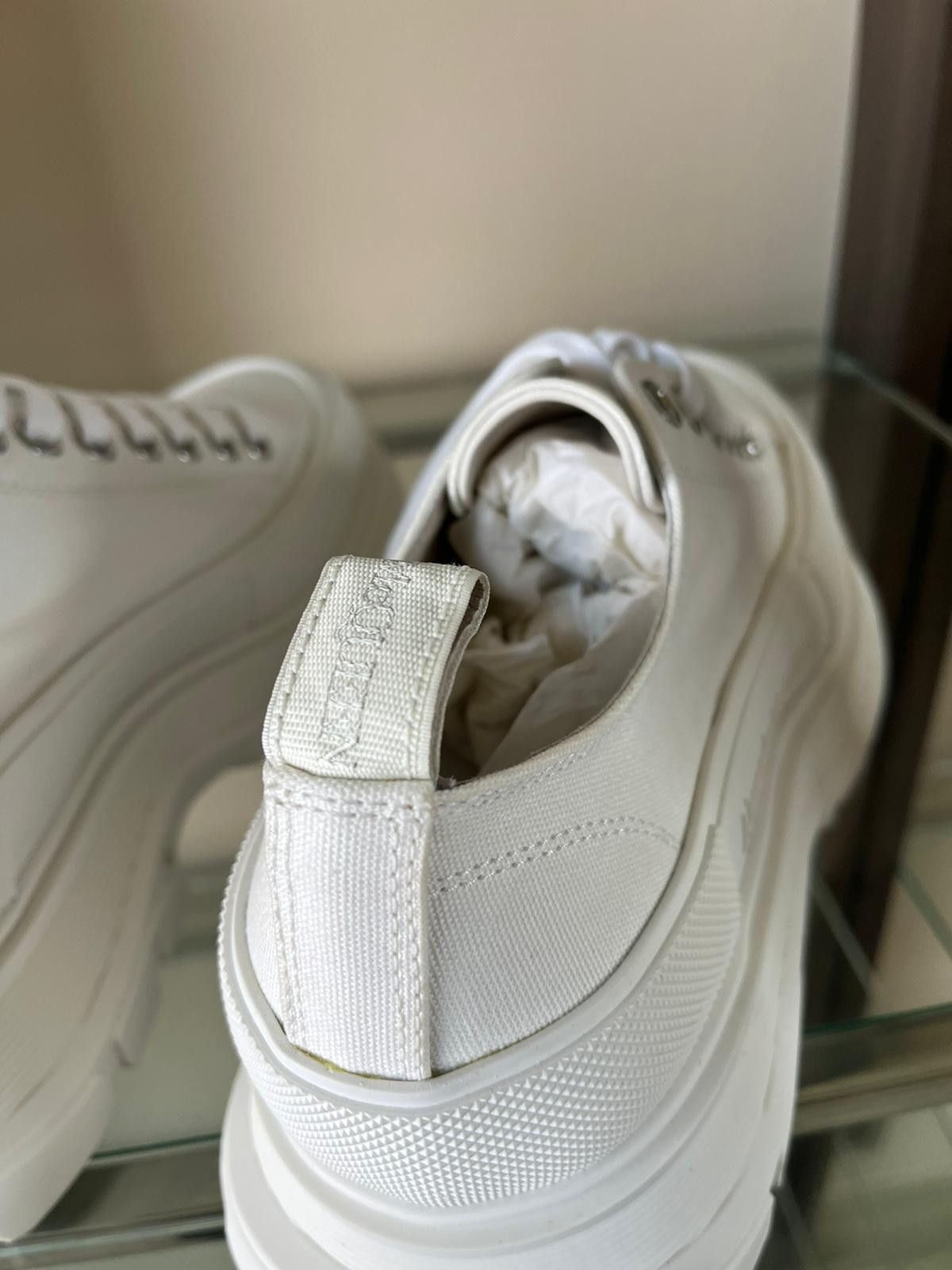 Alexander McQueen Treadslick LT Sneakers in Canvas in White Size US 10 / EU 43 - 12 Thumbnail