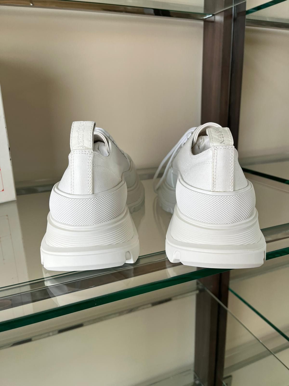 Alexander McQueen Treadslick LT Sneakers in Canvas in White Size US 10 / EU 43 - 15 Thumbnail