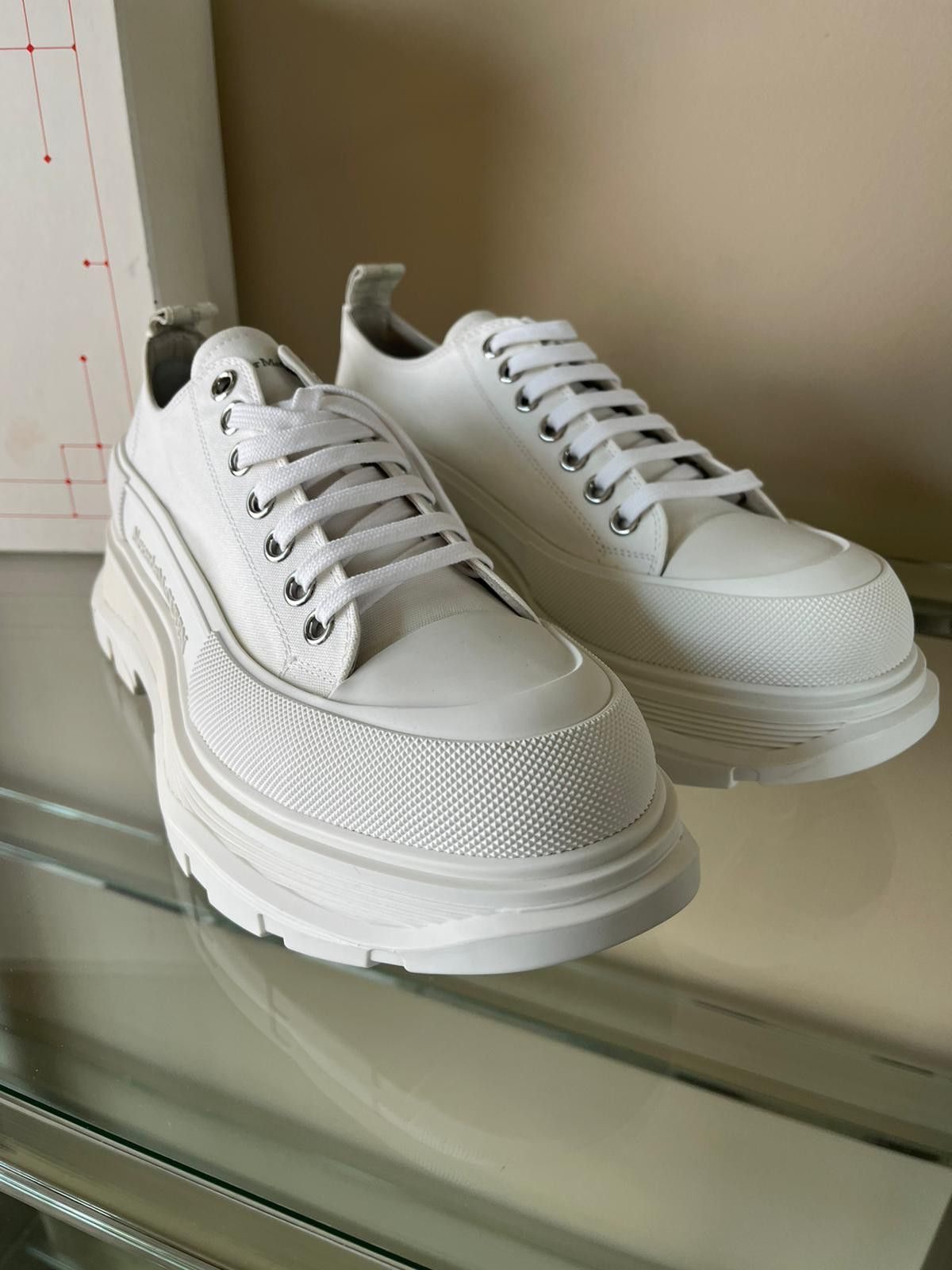 Alexander McQueen Treadslick LT Sneakers in Canvas in White Size US 10 / EU 43 - 13 Thumbnail