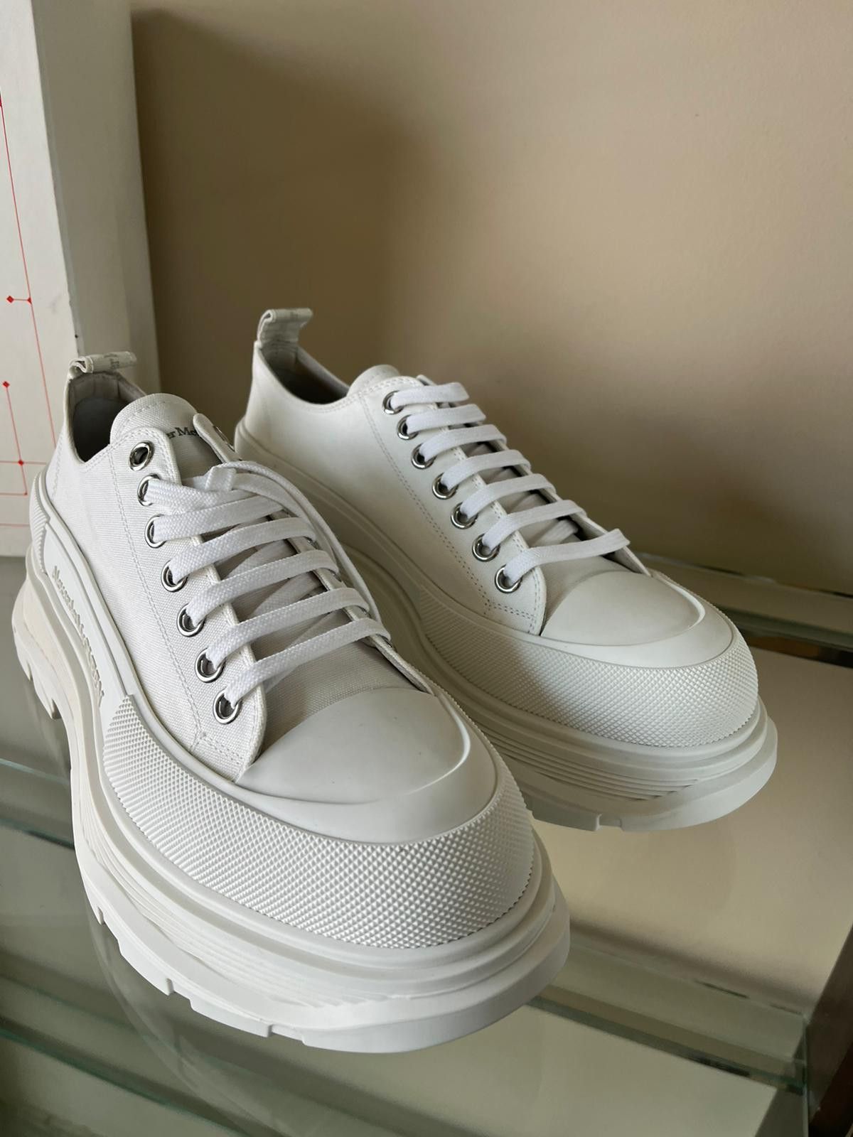 Alexander McQueen Treadslick LT Sneakers in Canvas in White Size US 10 / EU 43 - 14 Thumbnail