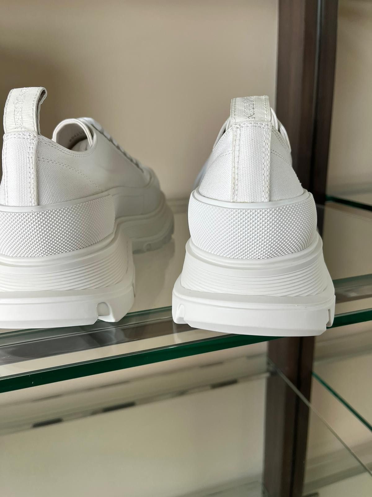 Alexander McQueen Treadslick LT Sneakers in Canvas in White Size US 10 / EU 43 - 10 Thumbnail