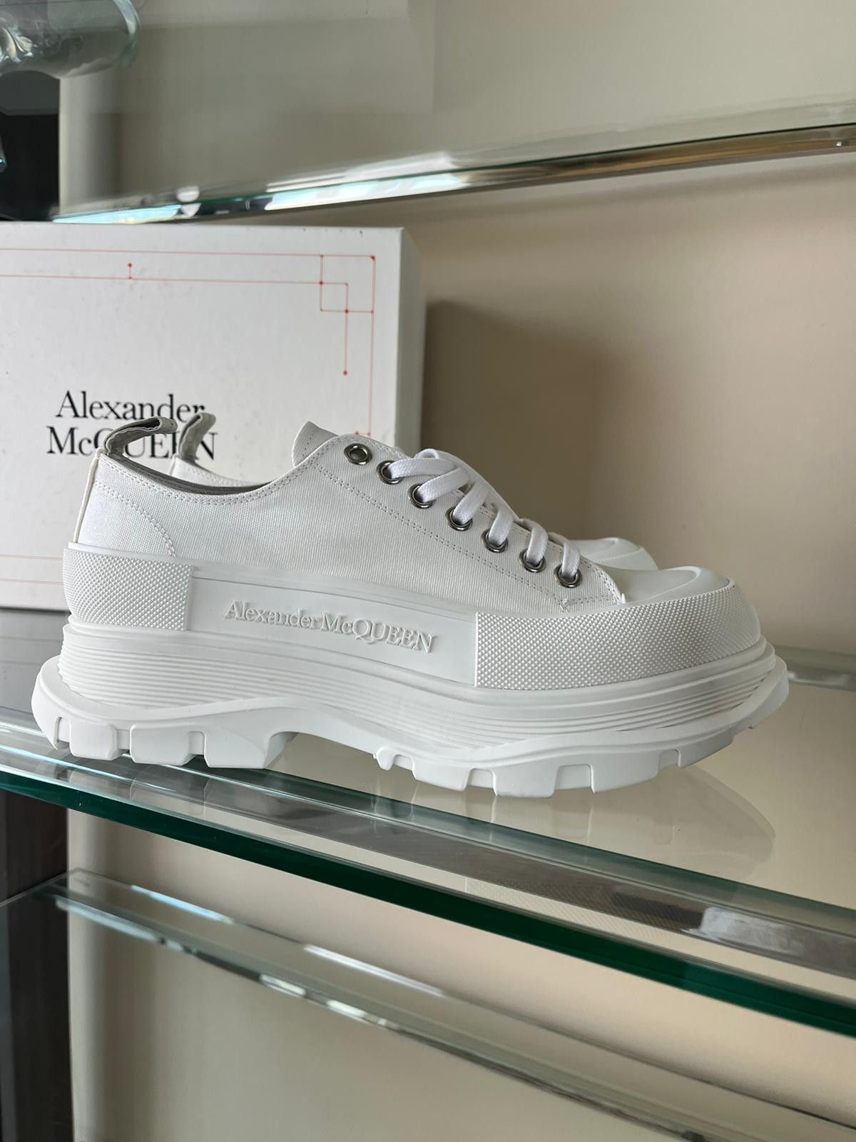 Alexander McQueen Treadslick LT Sneakers in Canvas in White Size US 10 / EU 43 - 3 Thumbnail