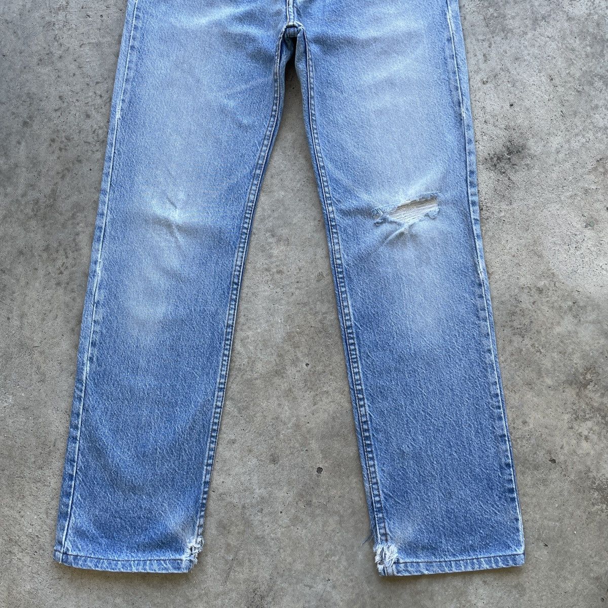 Levi's Vintage Levi’s Big E Distressed Faded Denim Jeans Pants W30 Size US 30 / EU 46 - 5 Thumbnail