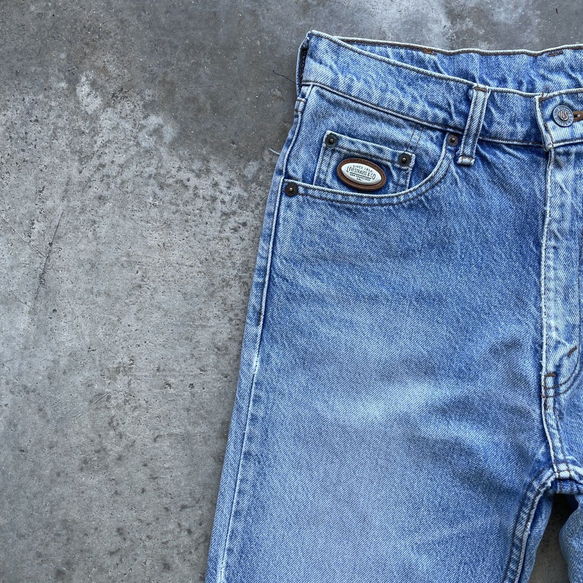 Levi's Vintage Levi’s Big E Distressed Faded Denim Jeans Pants W30 Size US 30 / EU 46 - 3 Thumbnail