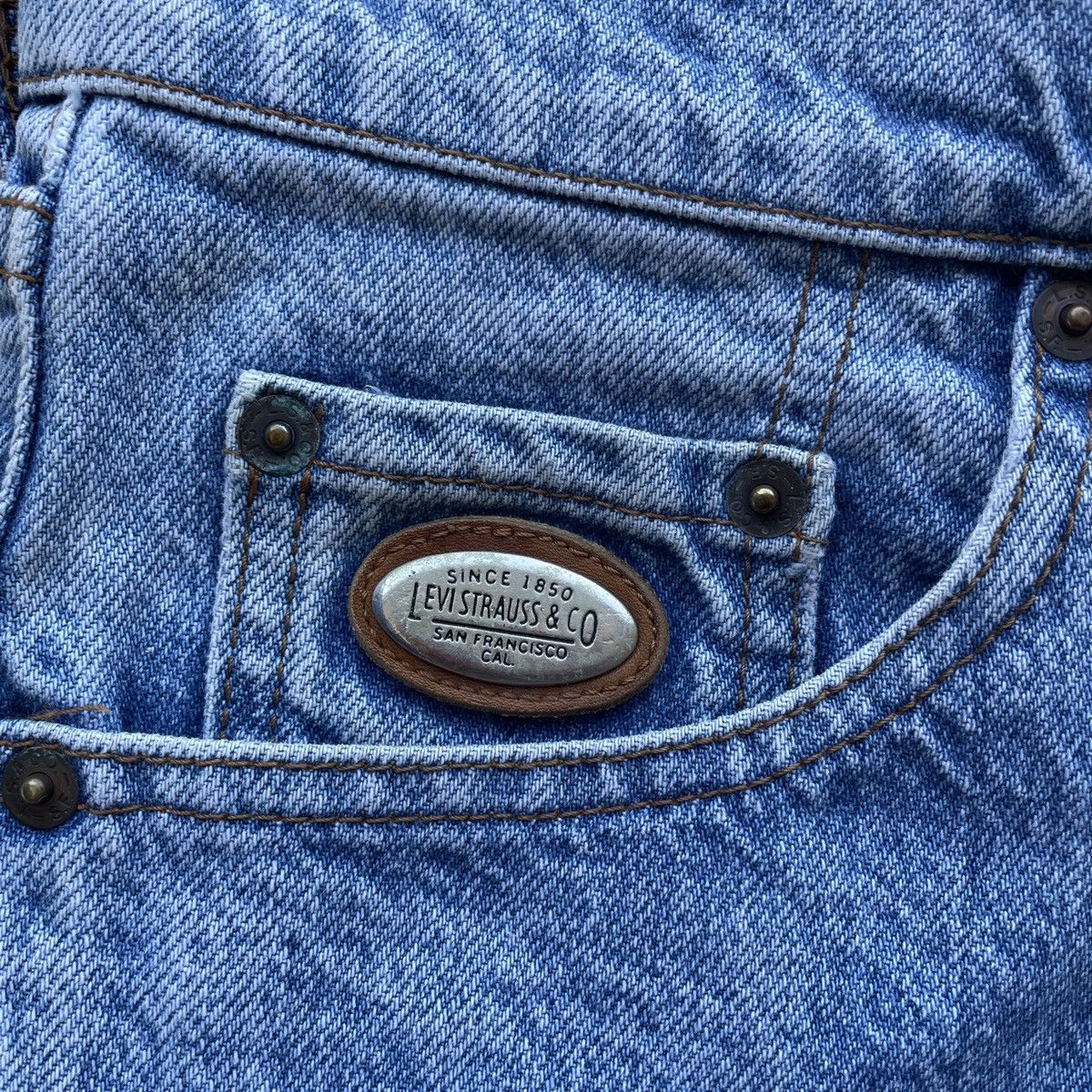 Levi's Vintage Levi’s Big E Distressed Faded Denim Jeans Pants W30 Size US 30 / EU 46 - 6 Thumbnail